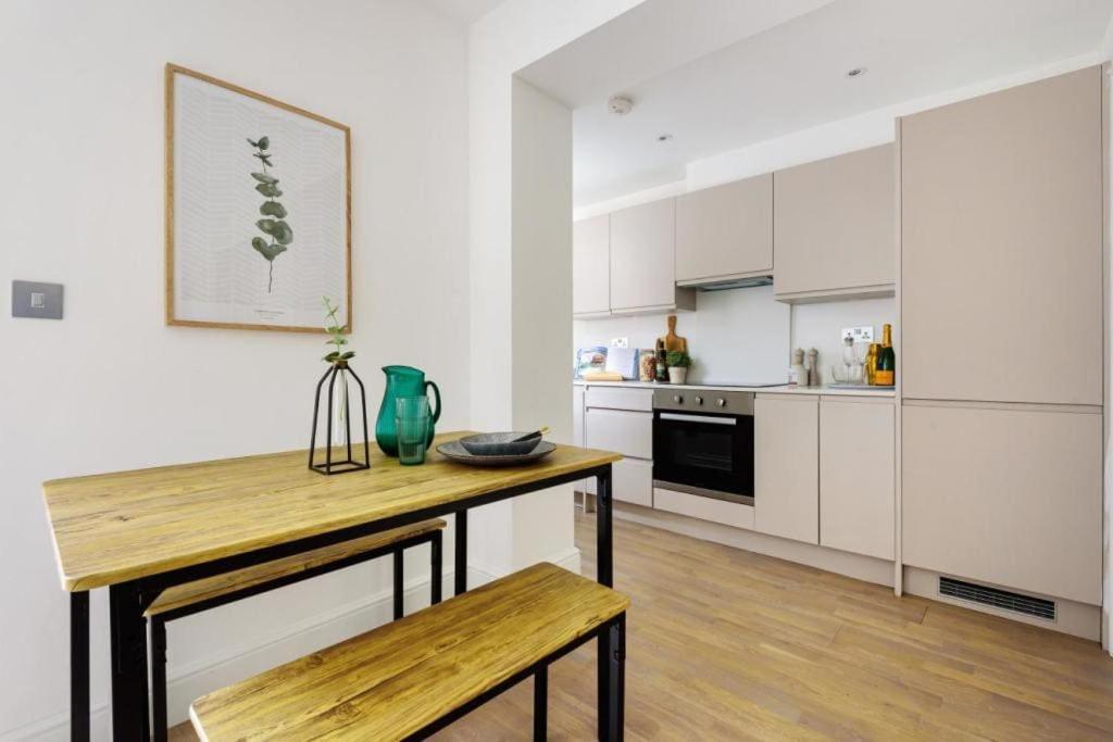 Casa vacanze Amazing 3 Bed Interior Designed House With Garden - 114 The Hervey *